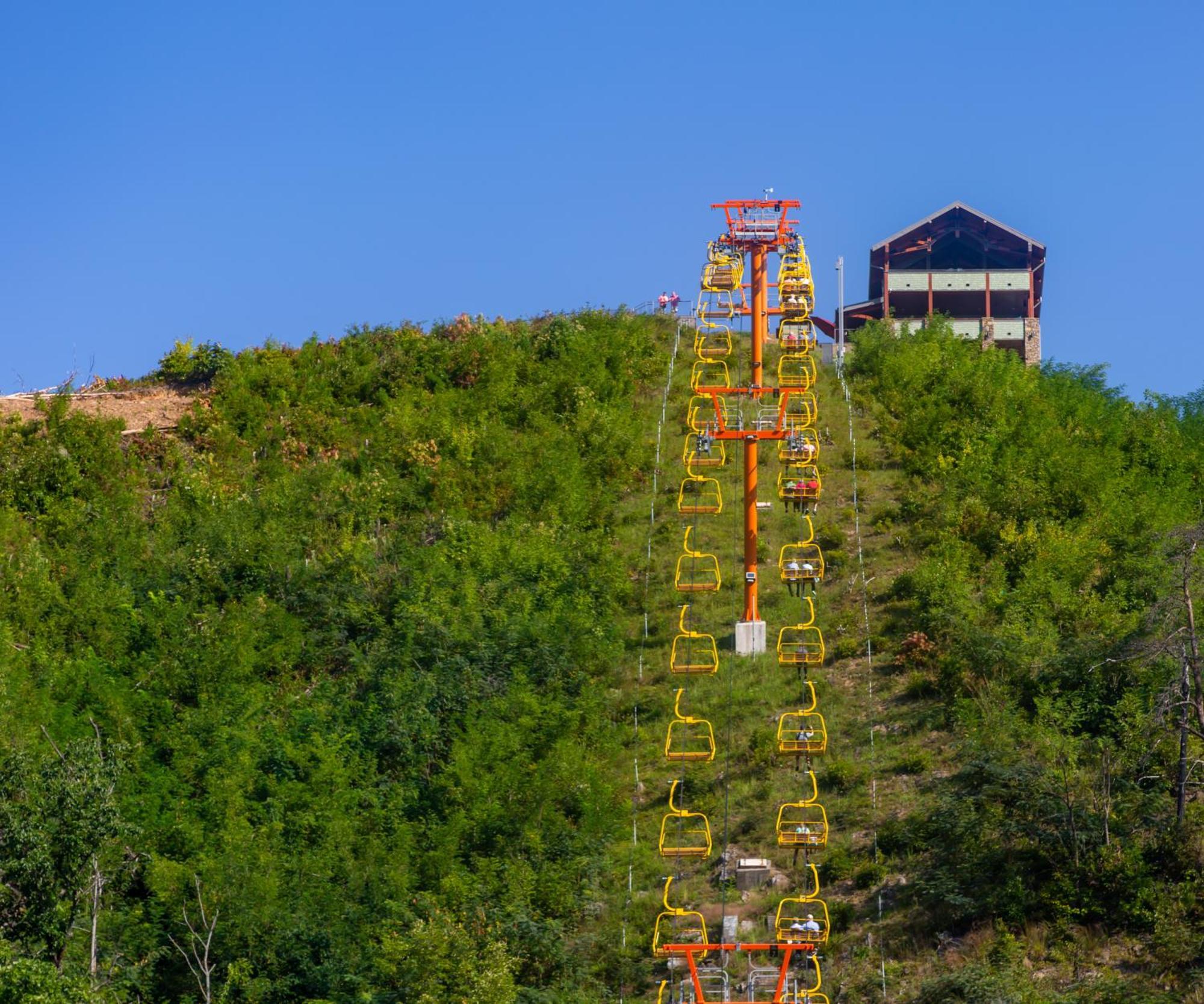 פיג'ן פורג' Rock Of Ages, Hot Tub, Game Room, Wifi, 1089 Free Tickets Each Paid Day, Dollywood And More מראה חיצוני תמונה